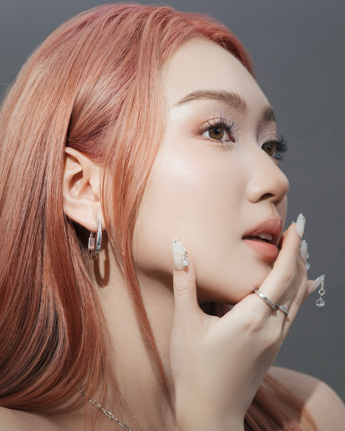 Click to edit image Hinh anh Estée Lauder Double Wear Flawless Hydrating Primer SPF45 1