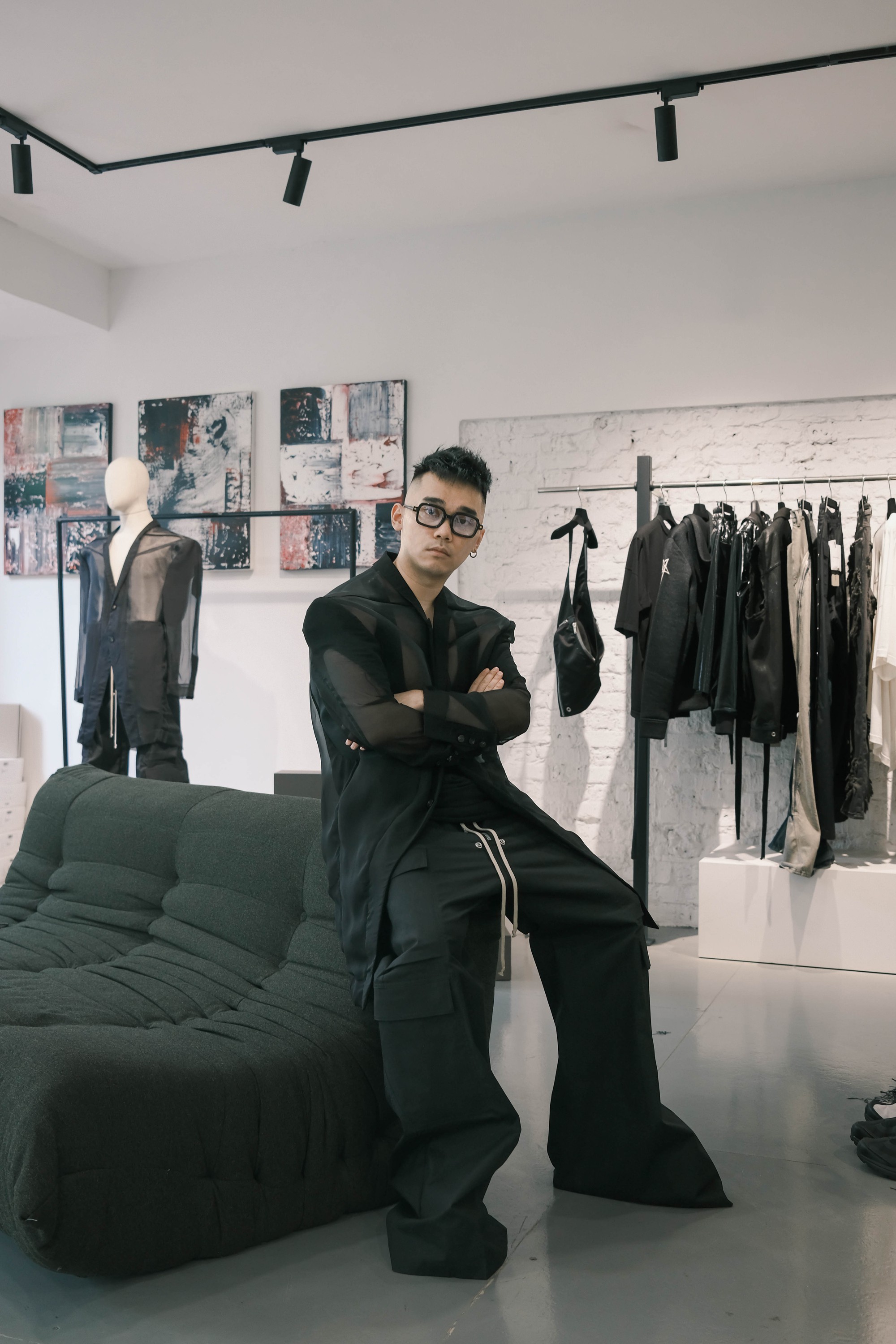 Hinh anh Hơn 100 năm avant-garde thách thức thời trang và thâm nhập vào đại chúng 29