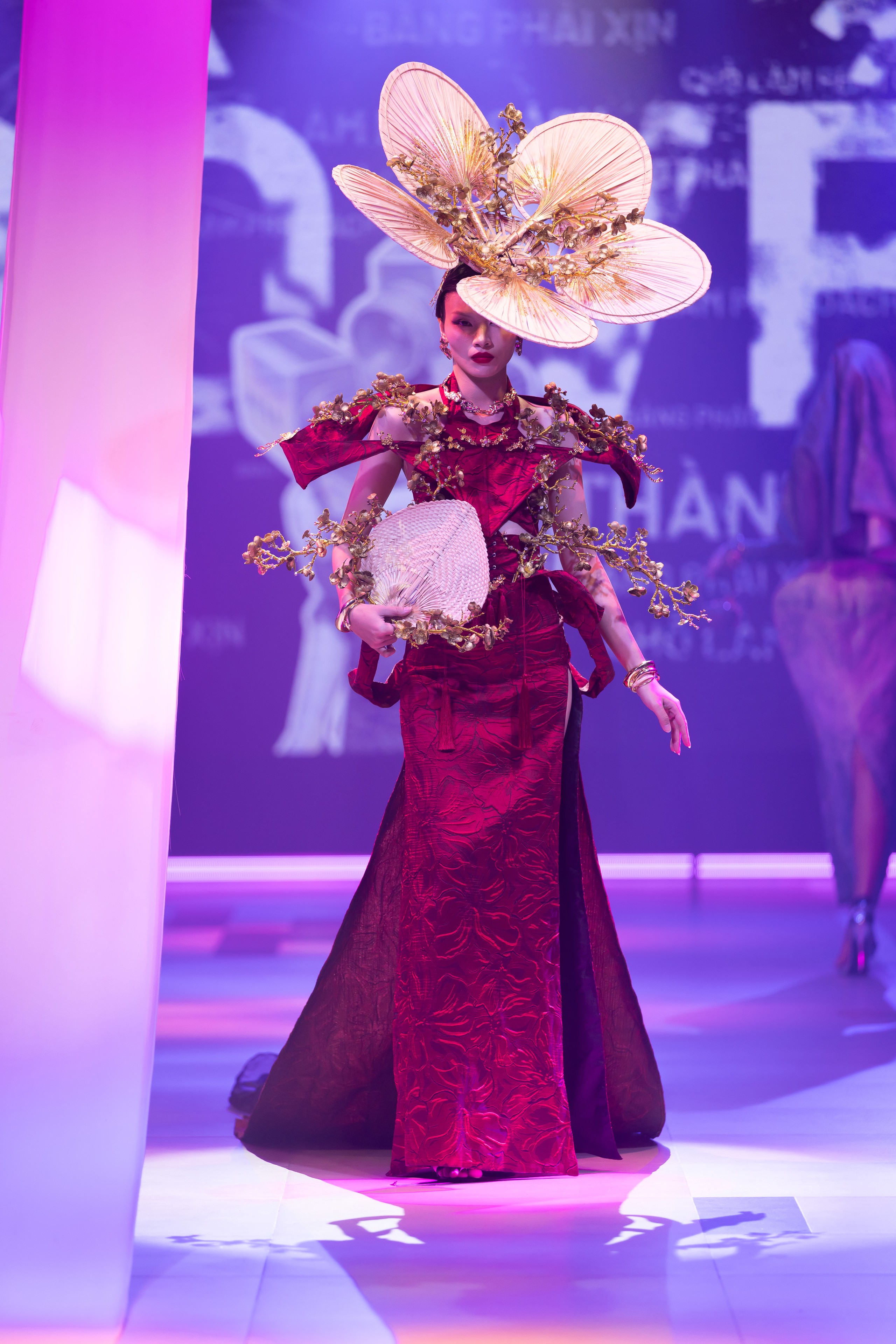 Hinh anh GÁNH Fashion Show: Khi thời trang chạm tới tâm tư Gen Z 7