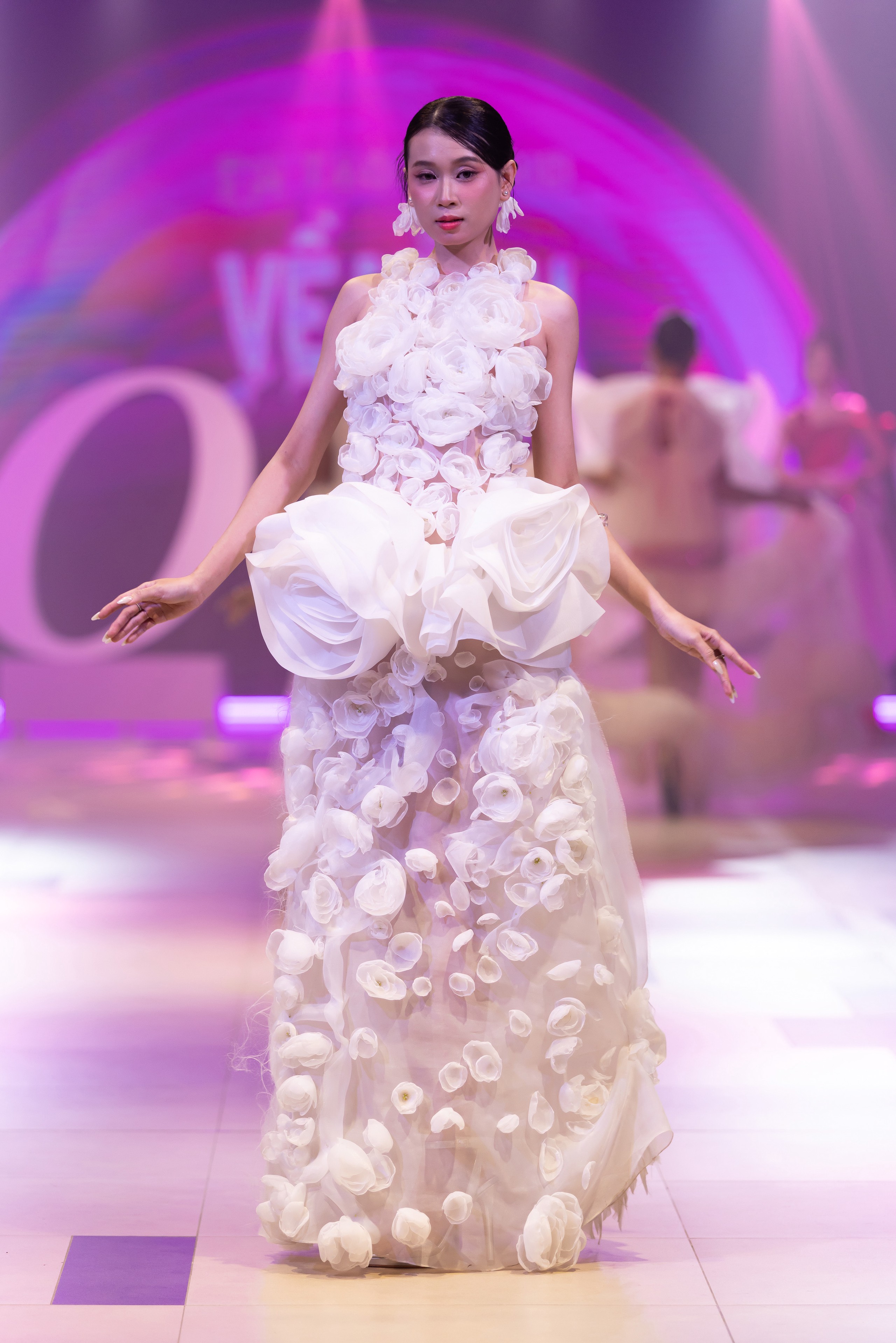 Hinh anh GÁNH Fashion Show: Khi thời trang chạm tới tâm tư Gen Z 12