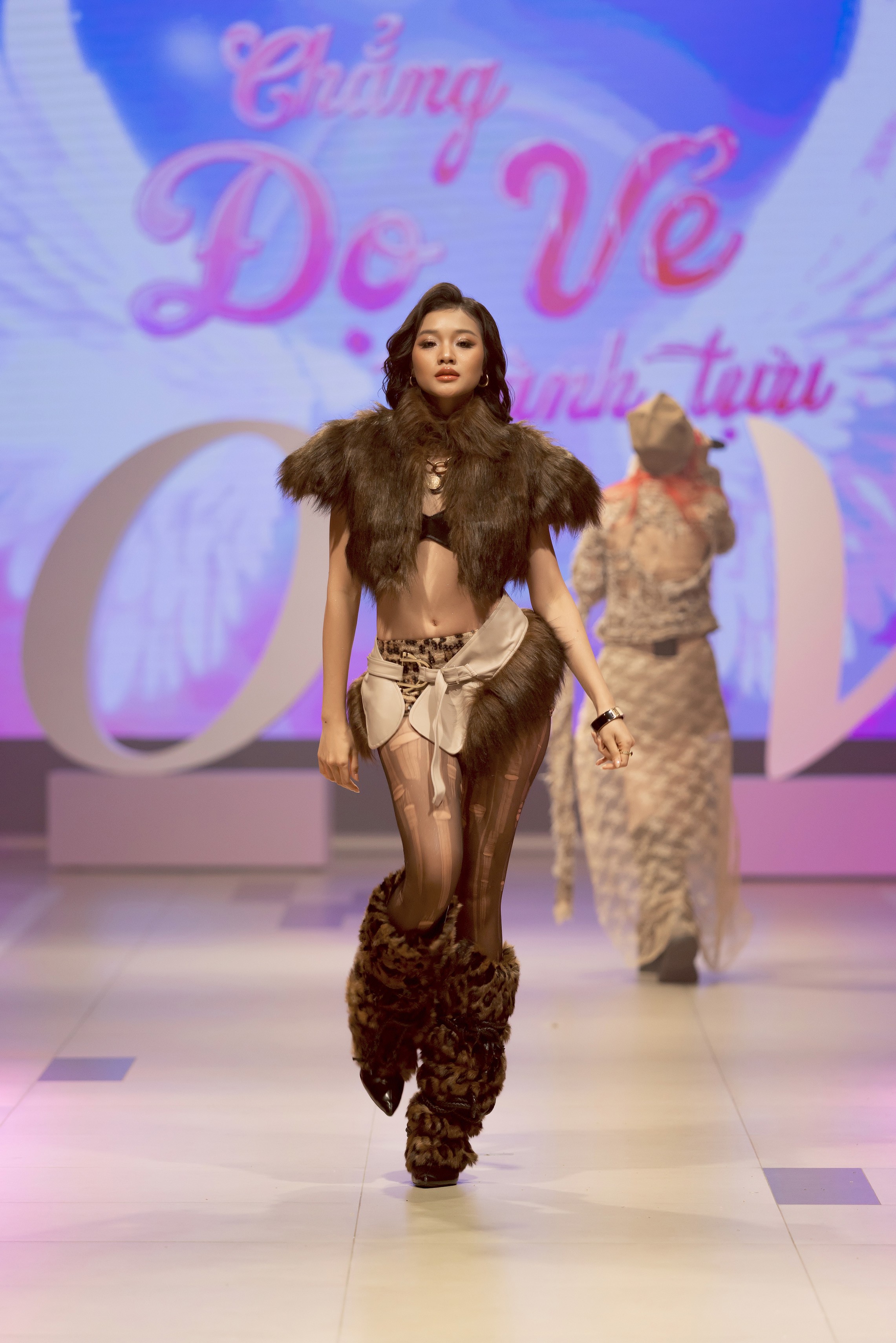 Hinh anh GÁNH Fashion Show: Khi thời trang chạm tới tâm tư Gen Z 29