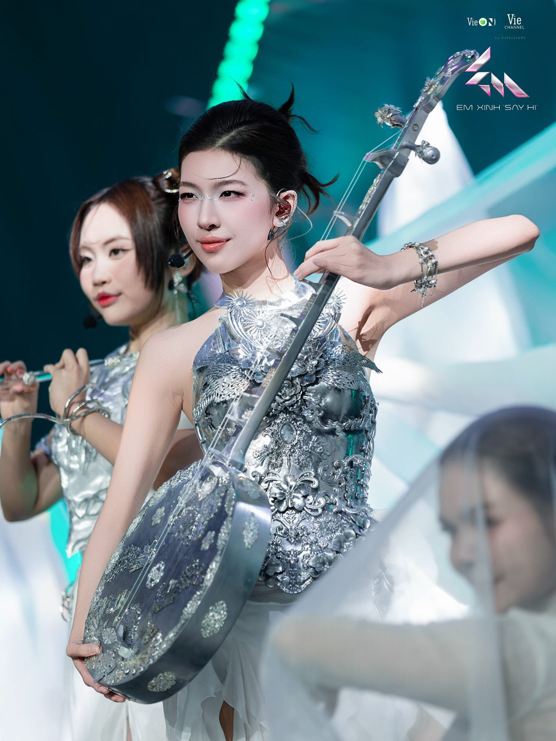Hinh anh Khí chất thời trang của 6 tân binh “Em Xinh Say Hi” 11