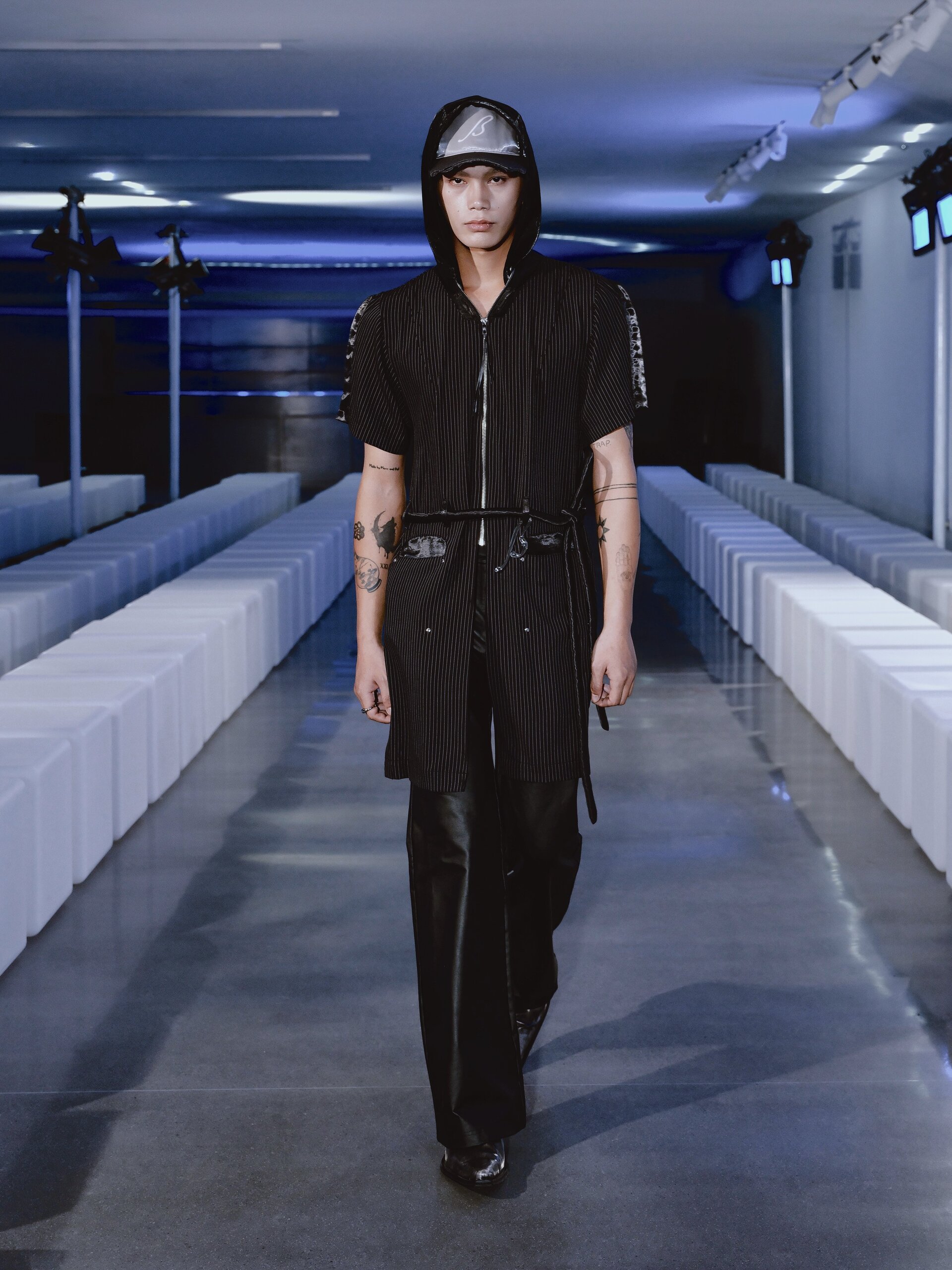 Hinh anh BEUTER “The Identity” - Cất cao tiếng nói di sản của tinh thần đương đại tại Rue Miche Runway 2025 14