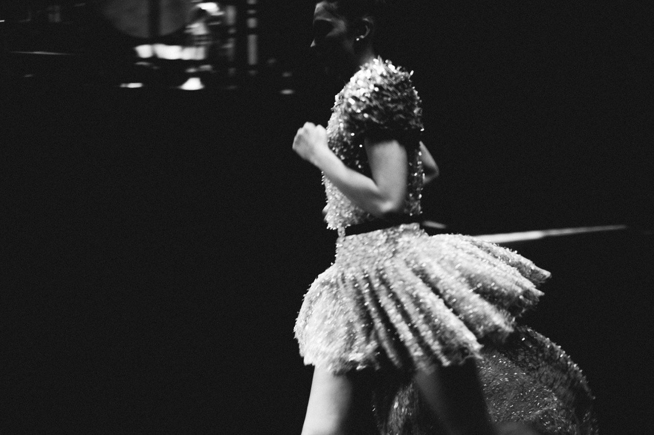 Hinh anh CHANEL thiết kế trang phục ballet cho vở diễn mới nhất của biên đạo lừng lẫy Hofesh Shechter 5