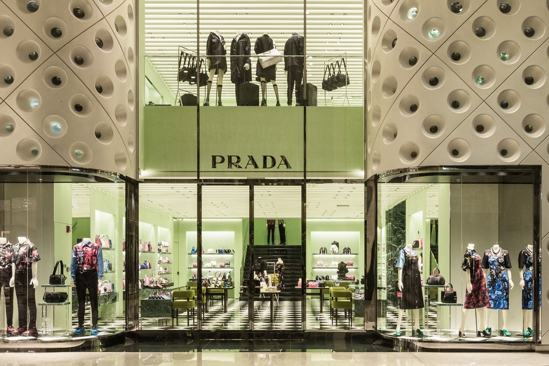 Hinh anh Prada thay đổi lãnh đạo giữa thời khắc then chốt: Gianfranco D’Attis rời ghế CEO 2