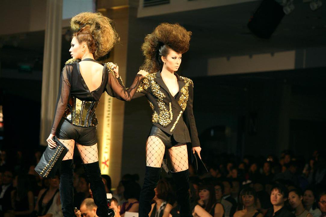 Hinh anh Năm 2025 và thời hoàng kim của fashion show Việt được “sống dậy” 2