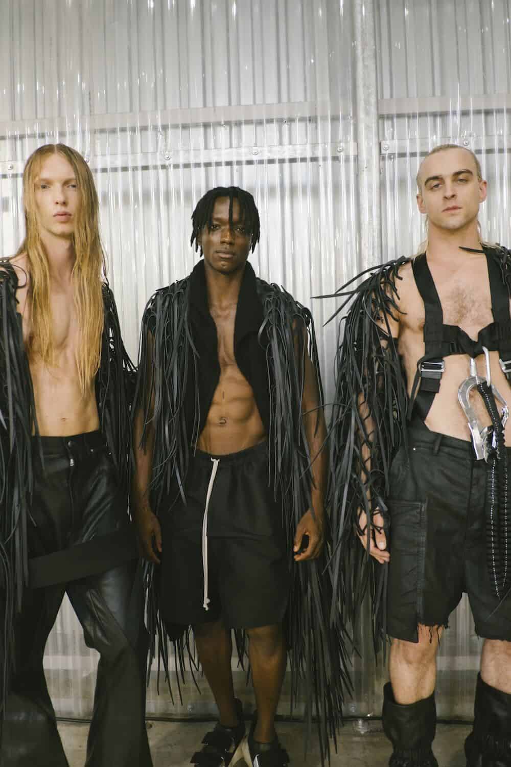 Hinh anh Rick Owens SS26: Có điều gì sau một đền đài "tàn khốc"? 9