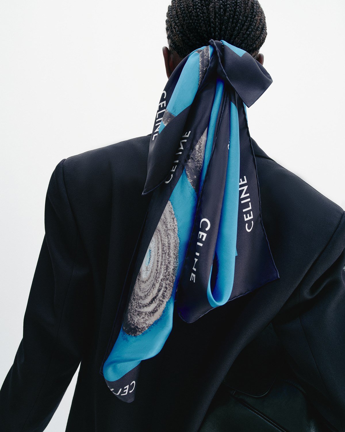 Hinh anh Céline Printemps 2026: "Bình cũ rượu mới" theo công thức của Michael Rider 18