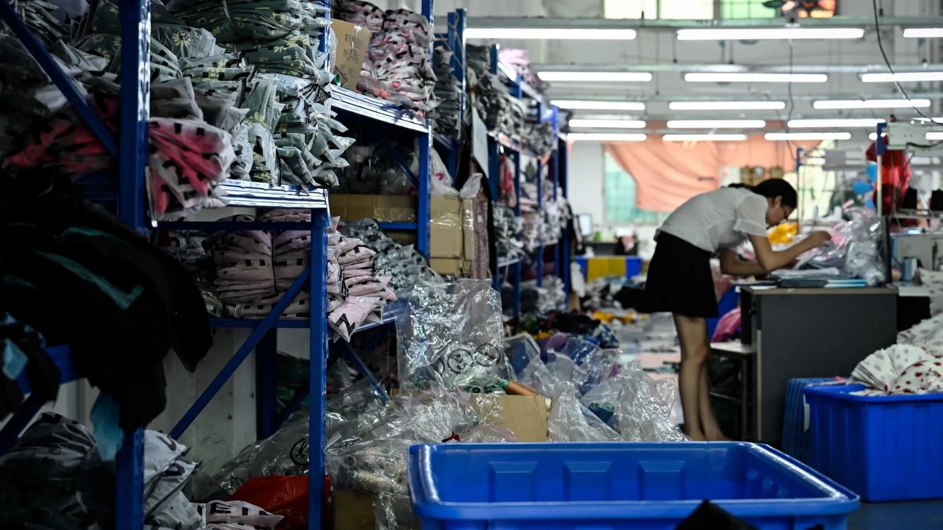 Hinh anh Quan trọng hơn cả, yếu tố đạo đức trong sản xuất (ethical production) và tính bản địa đang trở thành tiêu chí đánh giá mới trong mắt buyer và người tiêu dùng quốc tế. 1