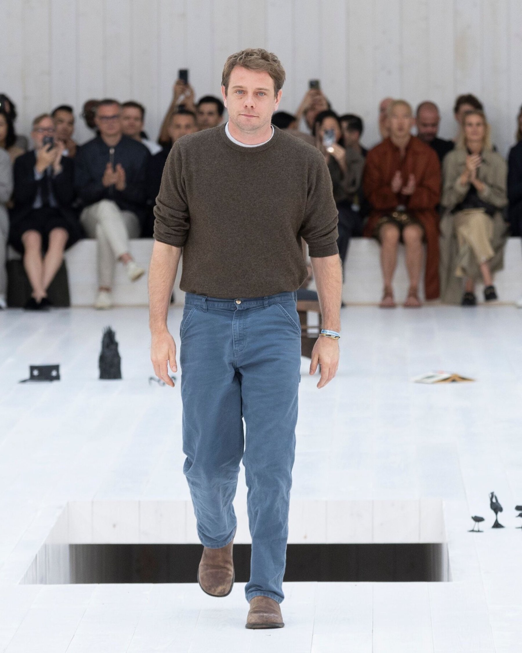 Hinh anh Paris Fashion Week SS26: Kỷ lục ra mắt tân giám đốc sáng tạo và tái lập chuẩn mực mới 1