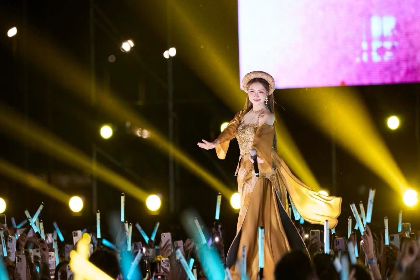 Hinh anh Đọc thêm: 14