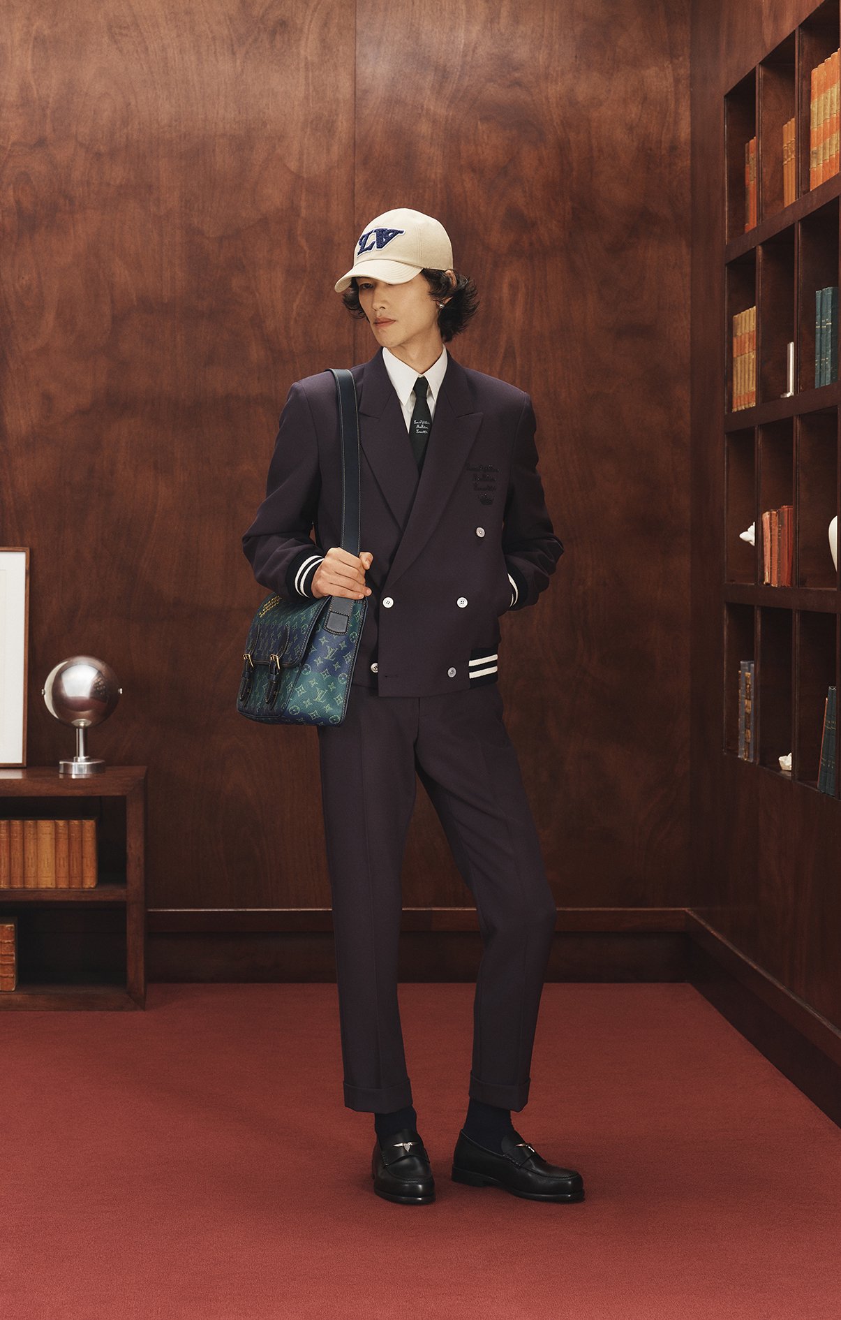 Hinh anh Pharrell Williams đưa thời trang Ivy League bước vào kỷ nguyên mới cùng Louis Vuitton 1