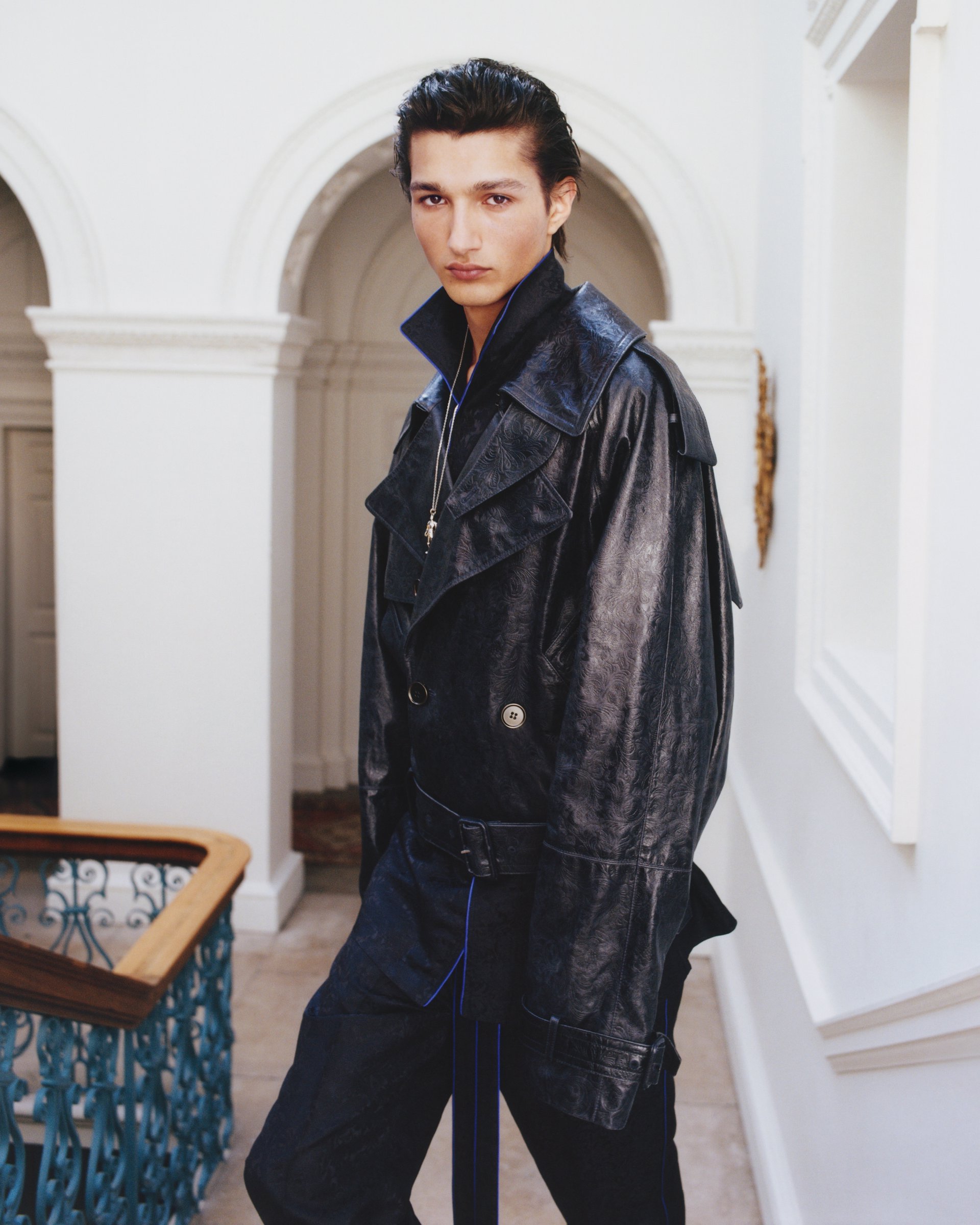 Hinh anh Burberry Winter 2025: Câu chuyện về sự thoát ly tự do qua chiến dịch A Grand Escape 4