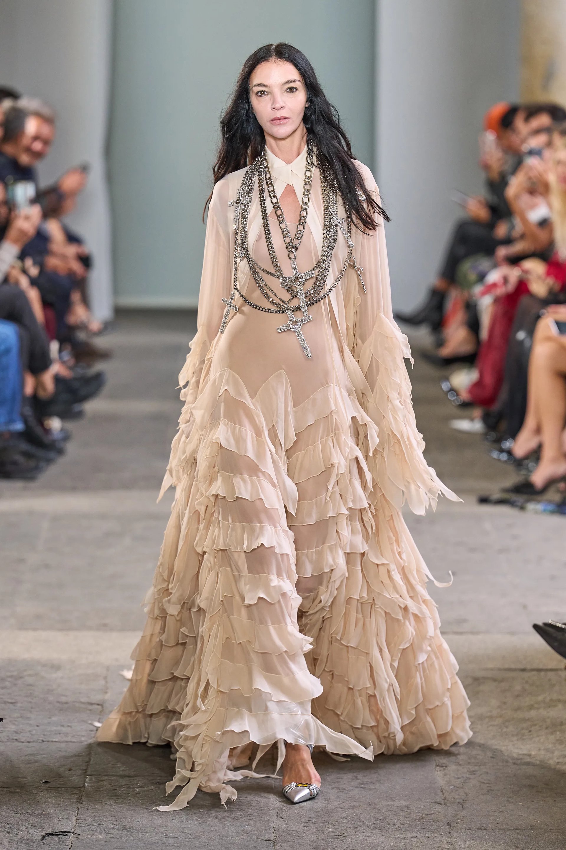 Hinh anh Goth Romance: khi lãng mạn gặp gothic 5