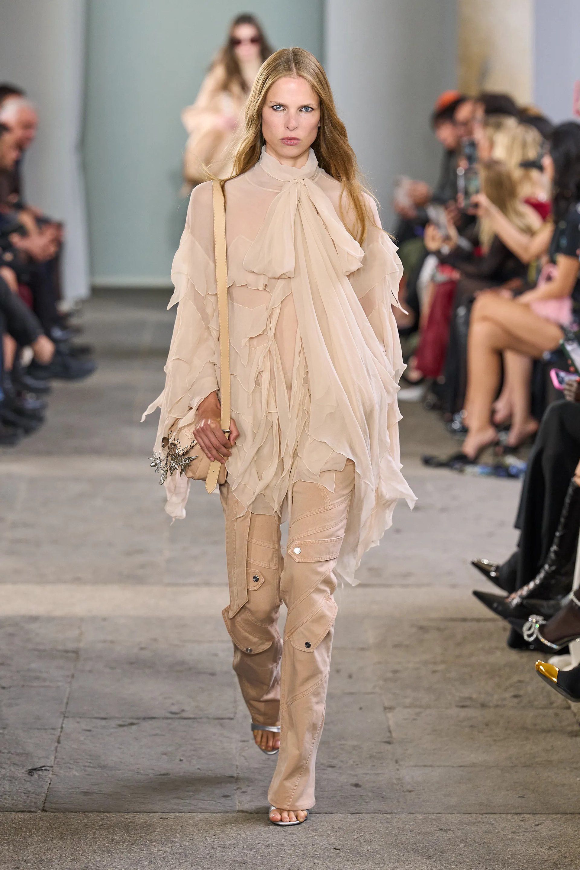 Hinh anh Goth Romance: khi lãng mạn gặp gothic 3