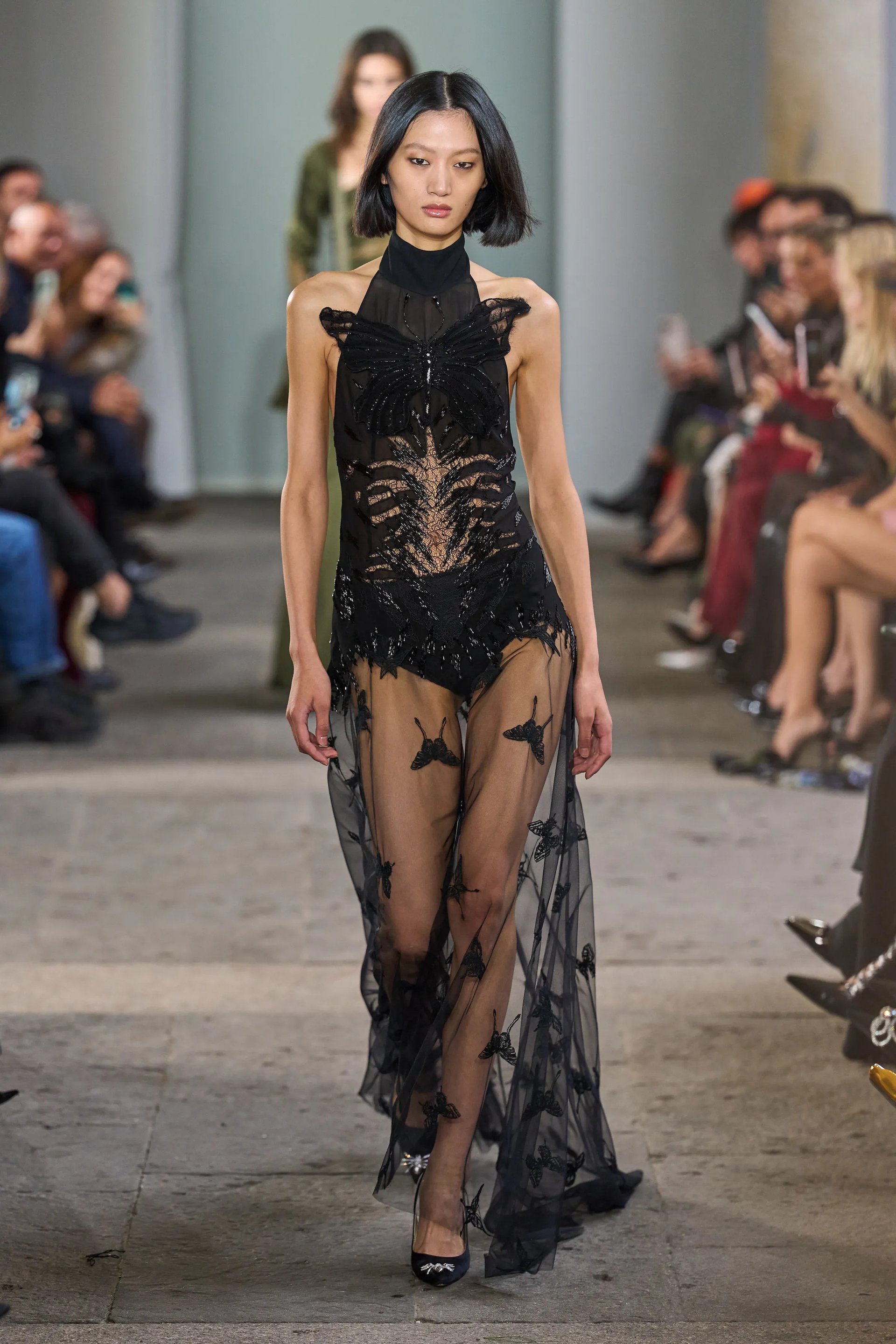 Hinh anh Sự lột xác dưới thời David Koma 2