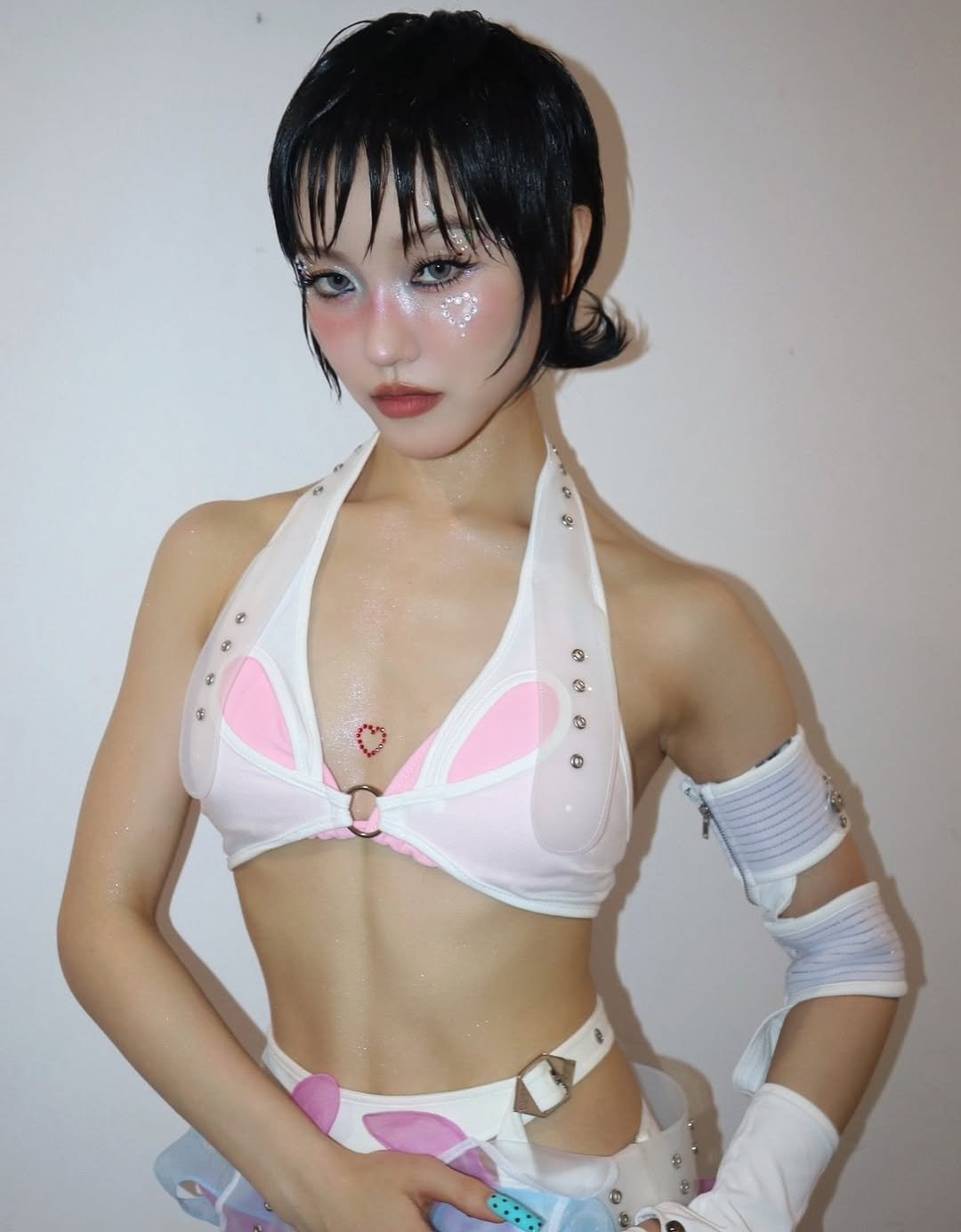 Hinh anh SR News: Điểm tin thời trang và làm đẹp Việt 29/09 21