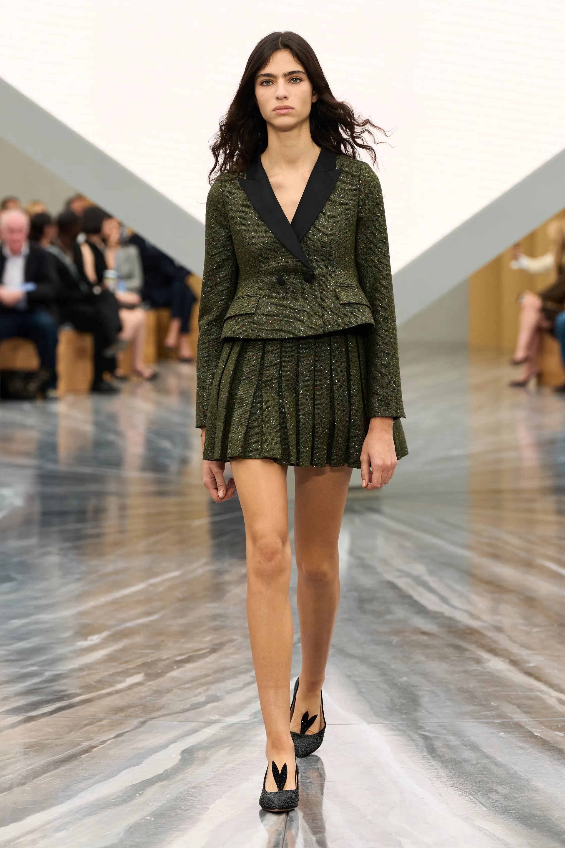 Hinh anh Bài toán di sản: tôn kính hay bóp nghẹt? 1