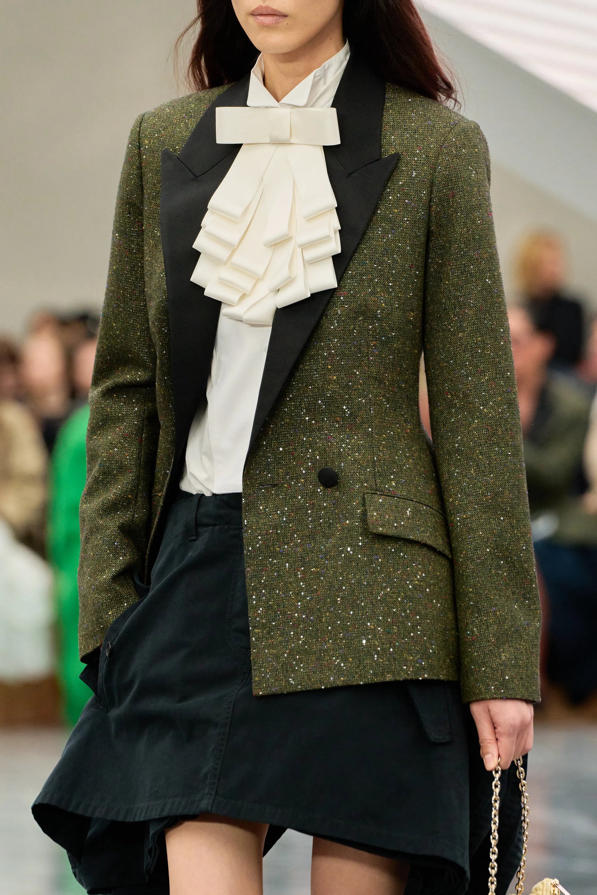 Hinh anh Bài toán di sản: tôn kính hay bóp nghẹt? 7