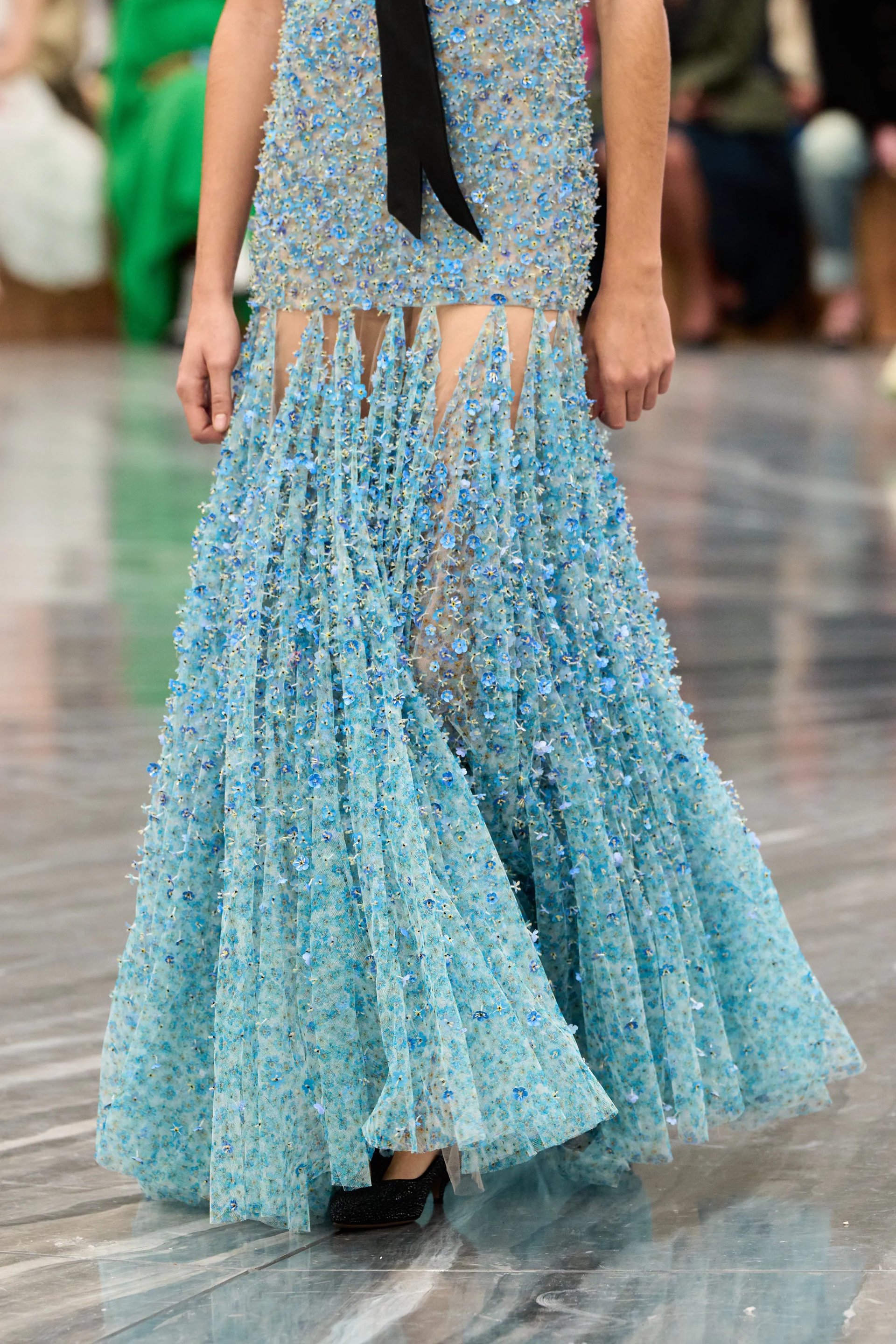 Hinh anh Phản ứng: nghi thức nhập môn 1