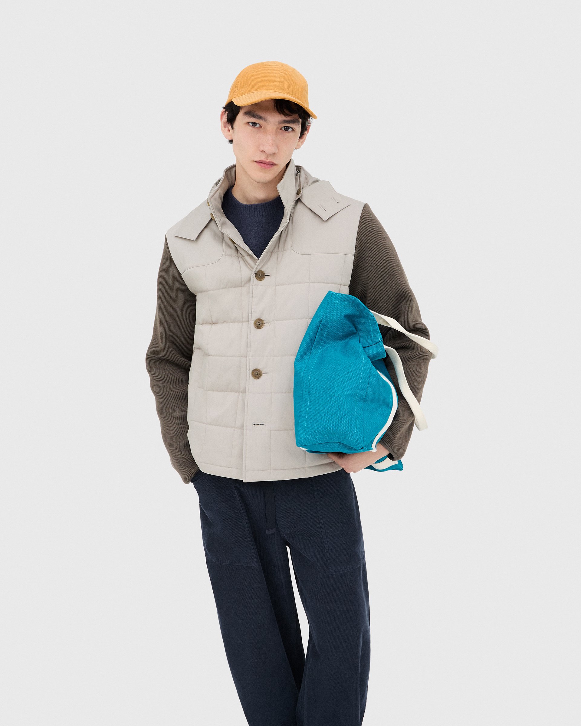 Hinh anh UNIQLO và JW ANDERSON diễn giải tinh thần Anh Quốc qua ngôn ngữ tối giản 8