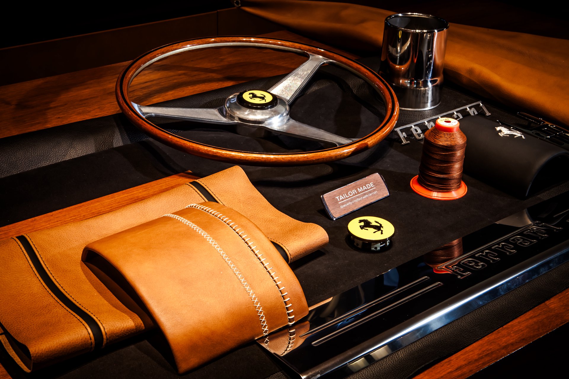 Montblanc hợp tác cùng Ferrari ra mắt Meisterstück Classica Special Edition