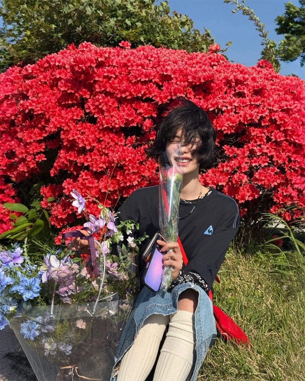 SPF là chỉ số chống tia UVB, nên chọn từ SPF 30 trở lên và ưu tiên loại bảo vệ phổ rộng chống cả UVA, UVB