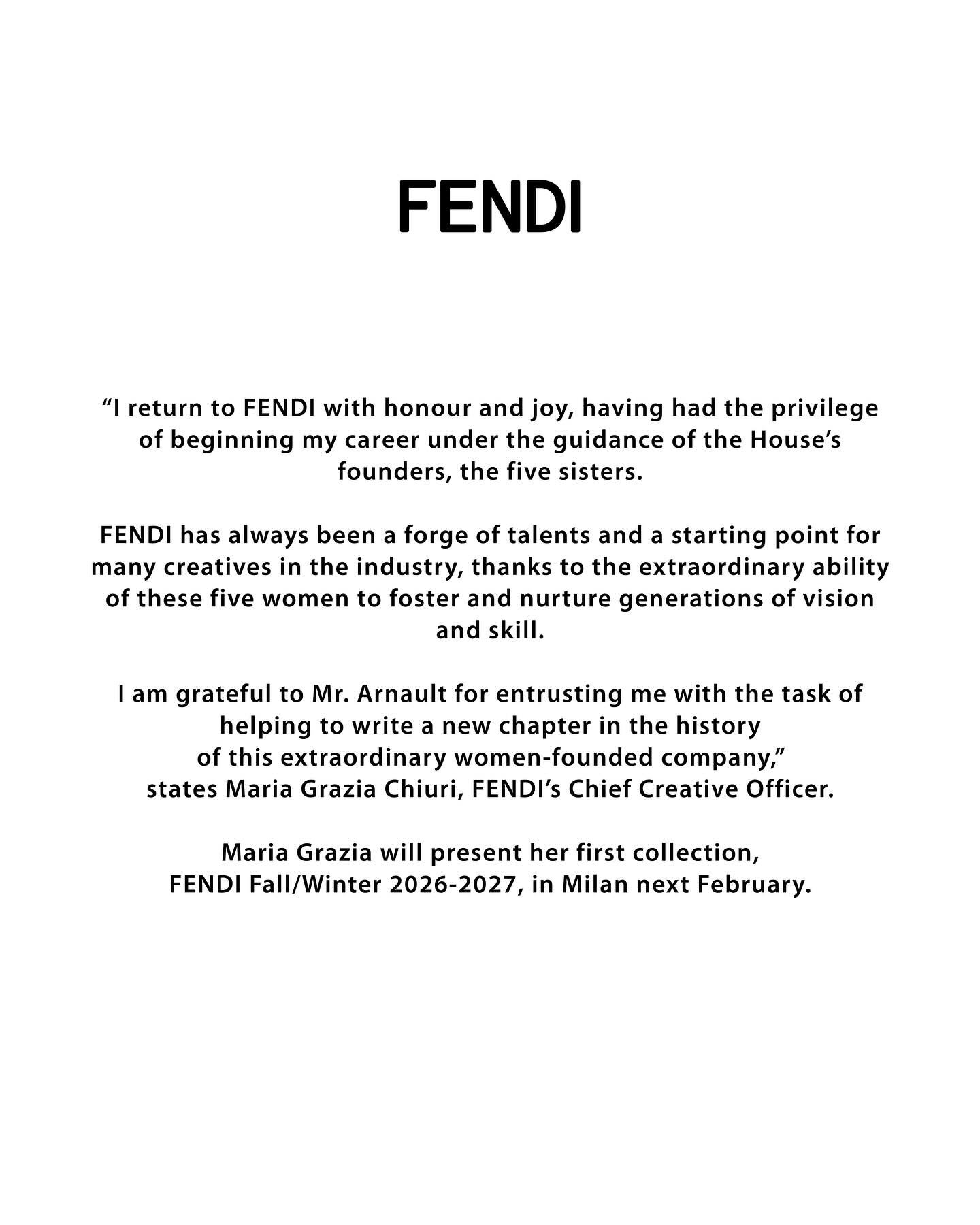 Hinh anh Cuộc đoàn tụ sau 26 năm: Maria Grazia Chiuri trở lại FENDI 3