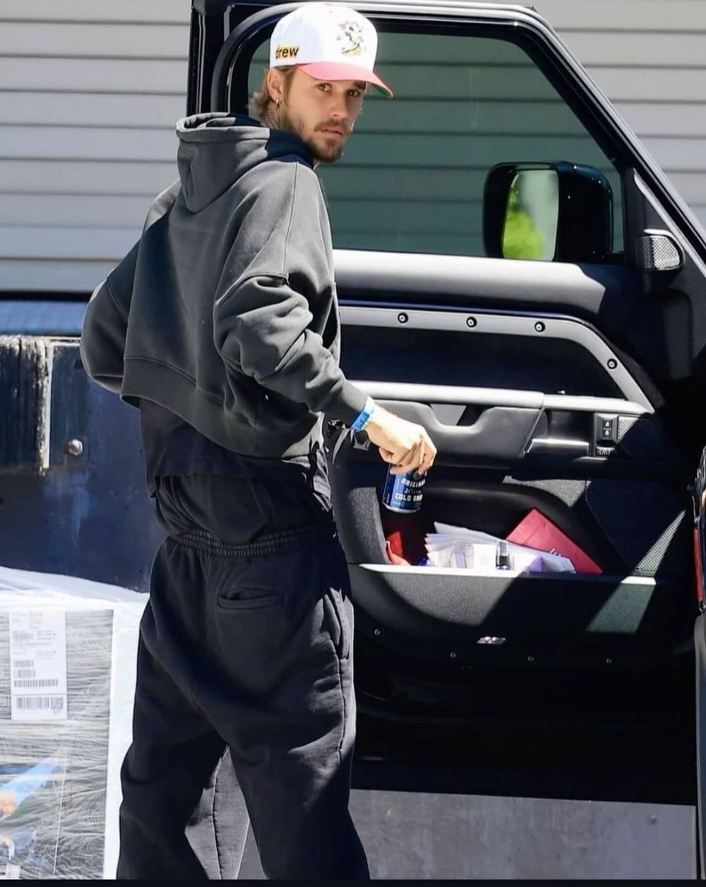 Hinh anh Sagging Pants: Dấu hiệu nhận diện của công dân đường phố 2