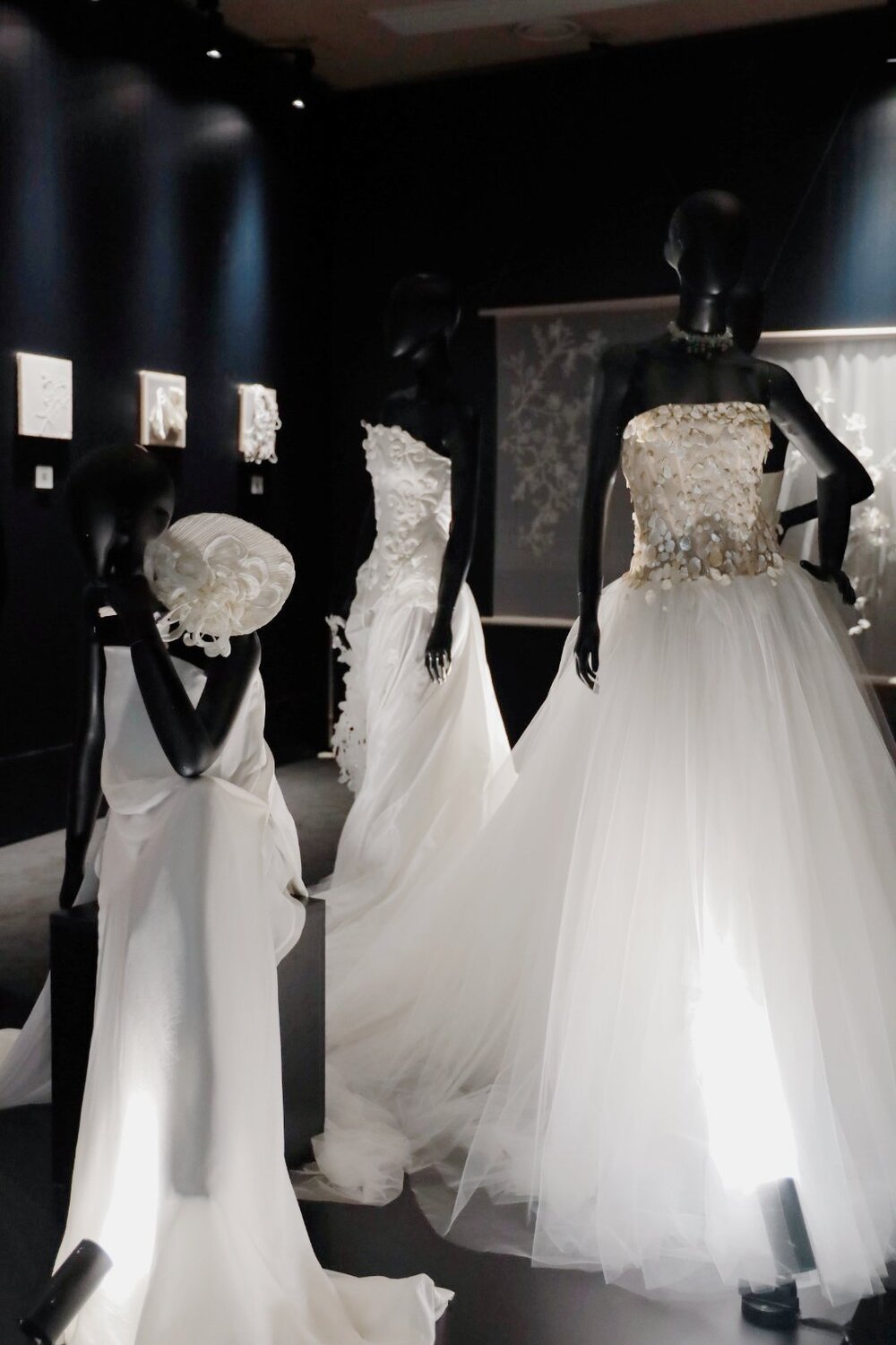 Hinh anh Lecia Bridal và Hành trình kiến tạo di sản từ những đường kim mũi chỉ 26