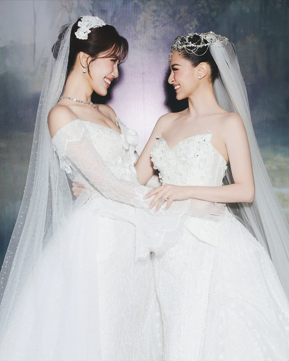 Hinh anh Đóa hoa Philippines "Marian Rivera" nở rộ trong vườn trăng Hacchic Couture Xuân Hè 2026 3