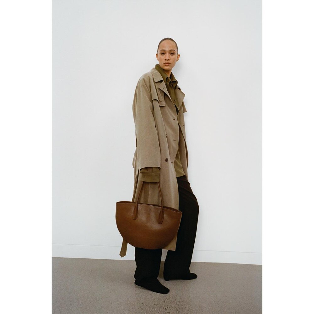 Hinh anh Bí mật thành công của thương hiệu nói không với camera - The Row 4