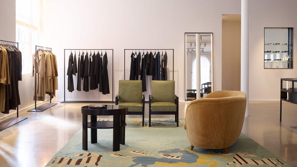 Hinh anh Thương hiệu có thể truyền cảm hứng cho vài xu hướng, nhưng bản thân nó thì vượt thời gian”. 10