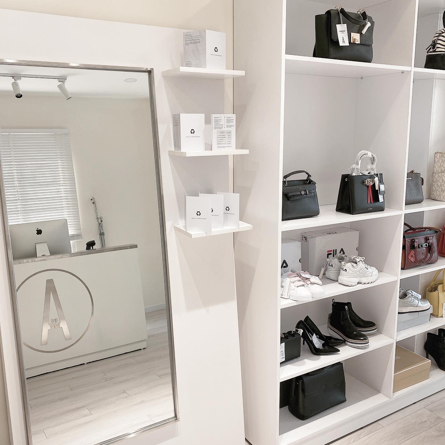 Hinh anh Cửa hàng vật lý - “xương sống” của mô hình thanh lý ký gửi? 8