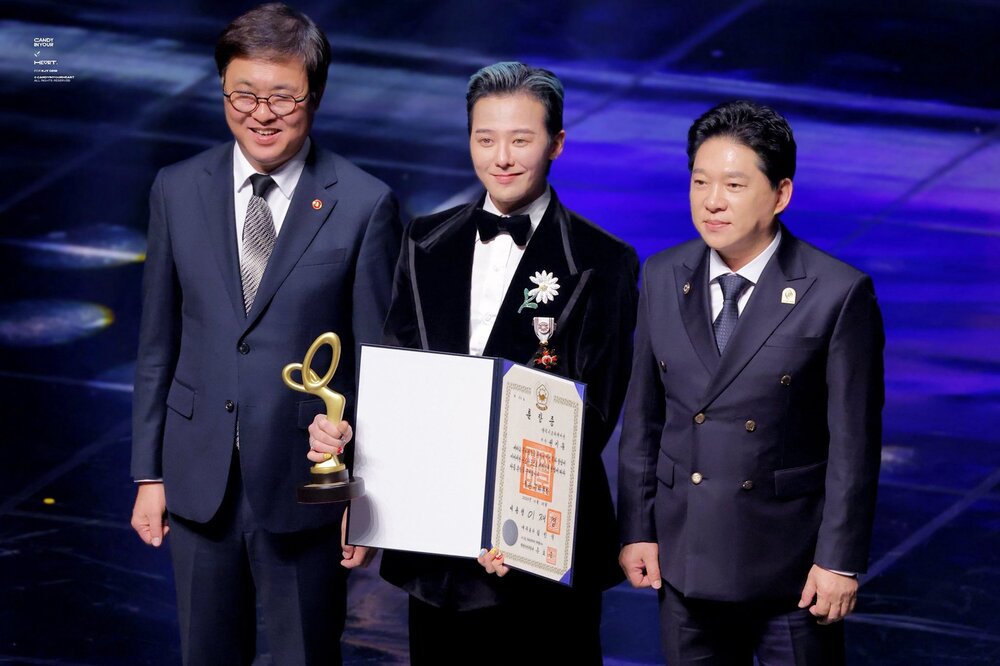 Hinh anh G-DRAGON làm nên lịch sử tại “Korea Popular Culture & Arts Awards 2025” 5
