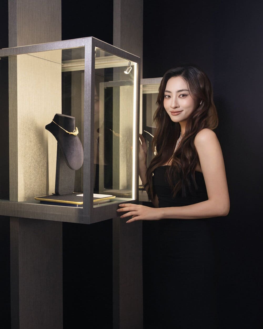 Hinh anh Nghệ sĩ lan tỏa tinh thần Tam Sơn tại triển lãm “Giao điểm tinh hoa” 3