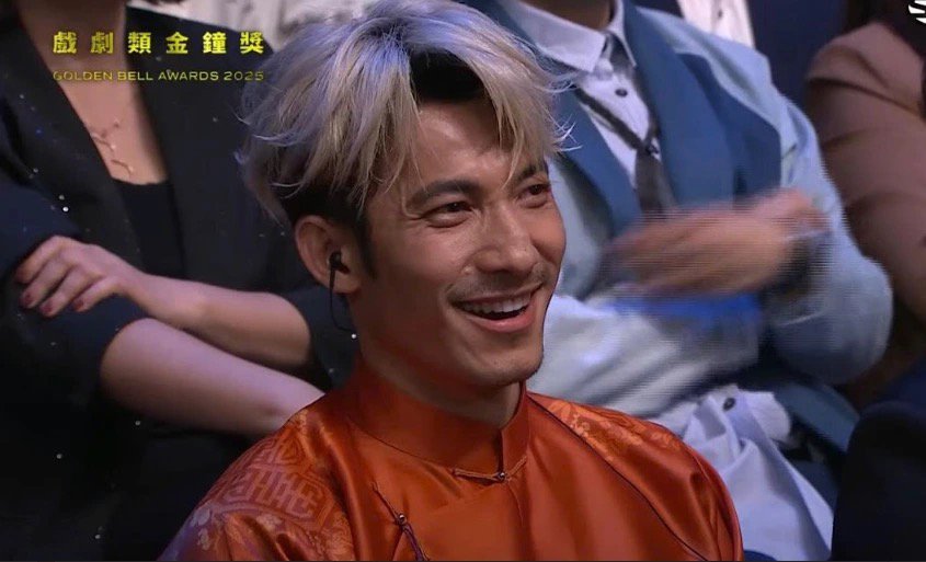 Hinh anh SR News: Điểm tin thời trang và làm đẹp Việt 30/10 14