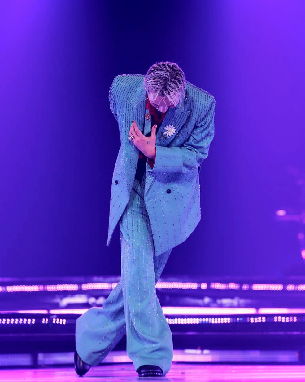 Hinh anh G-Dragon Coded: Công thức là không có công thức 8