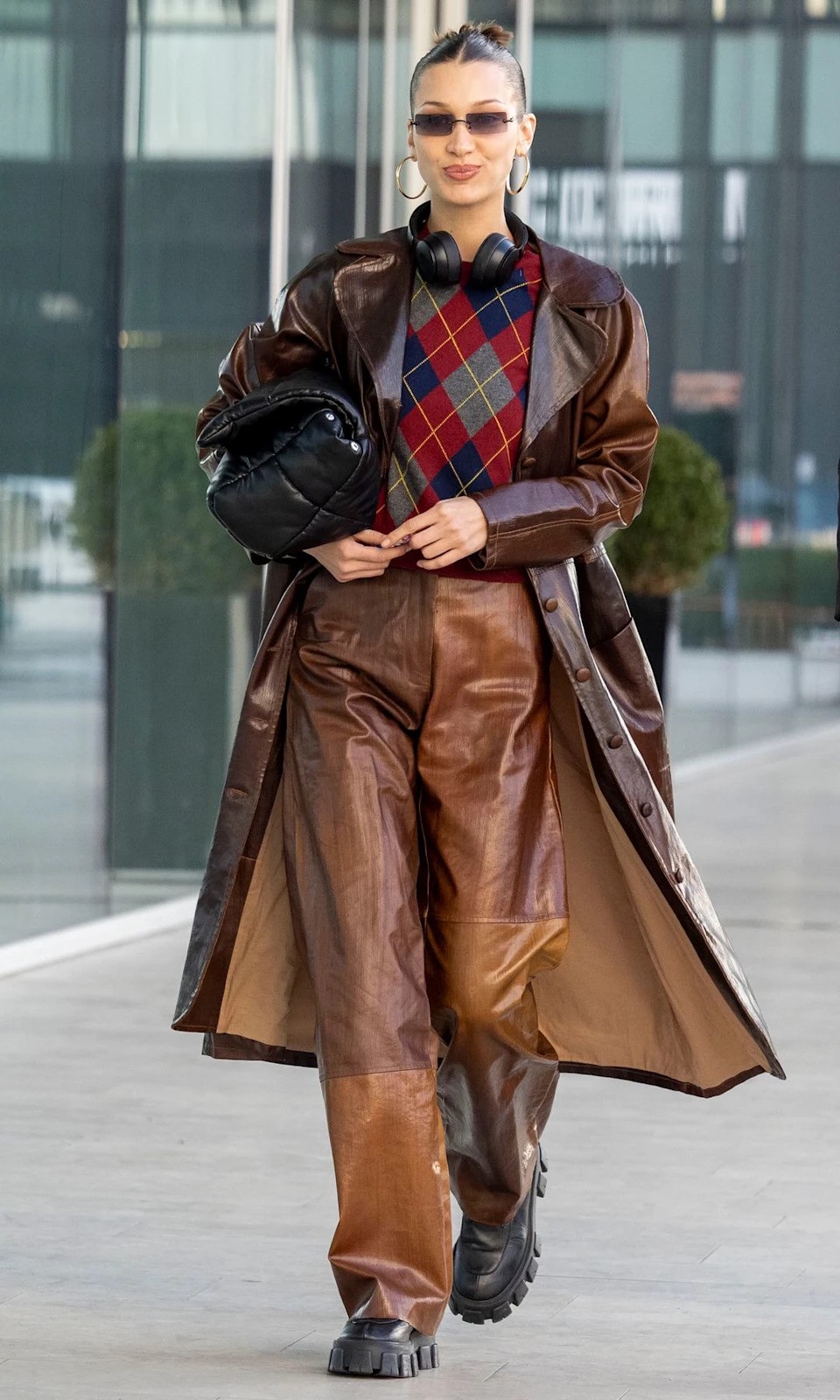 Hinh anh Sự đối lập tinh tế (Argyle cùng các chất liệu mạnh) 3