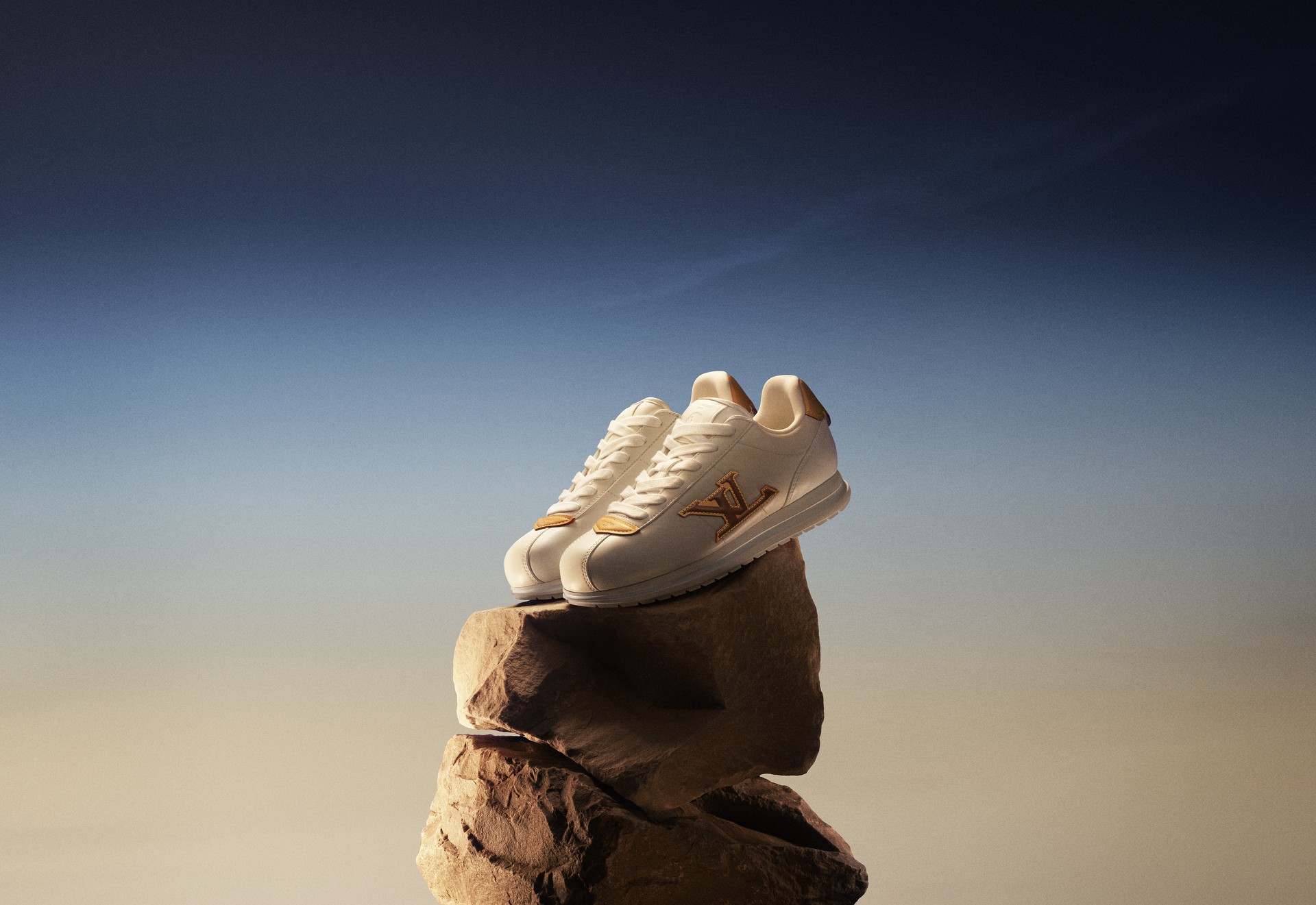 Hinh anh Phép màu lễ hội trong chiến dịch “Le Voyage des Lumières” của Louis Vuitton 14