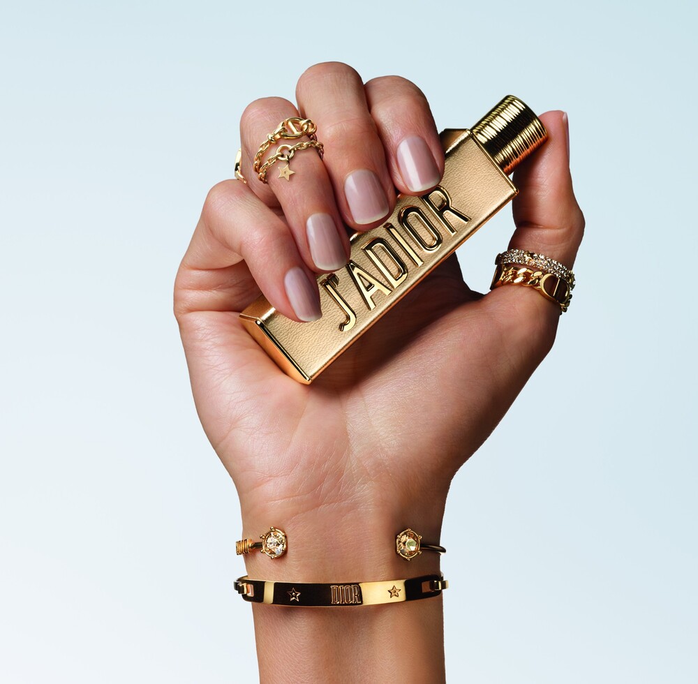 Hinh anh J’ADIOR – Kết tinh dạng sáp của dòng nước hoa biểu tượng 1