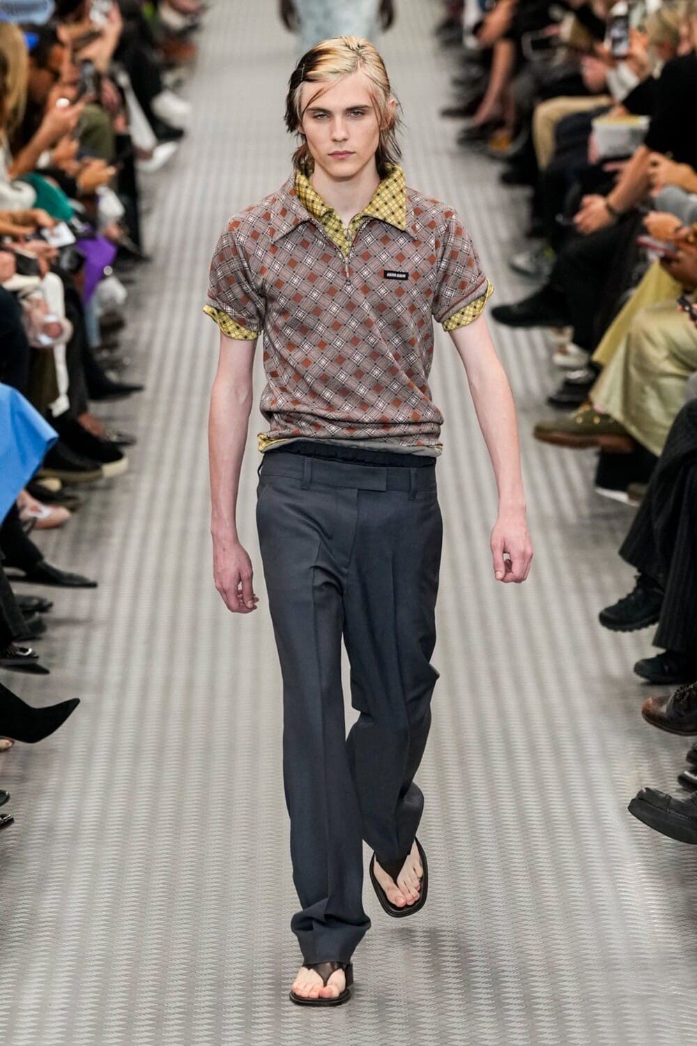 Hinh anh Giải mã sự hồi sinh của chiếc cổ áo polo từng gây tranh cãi 21