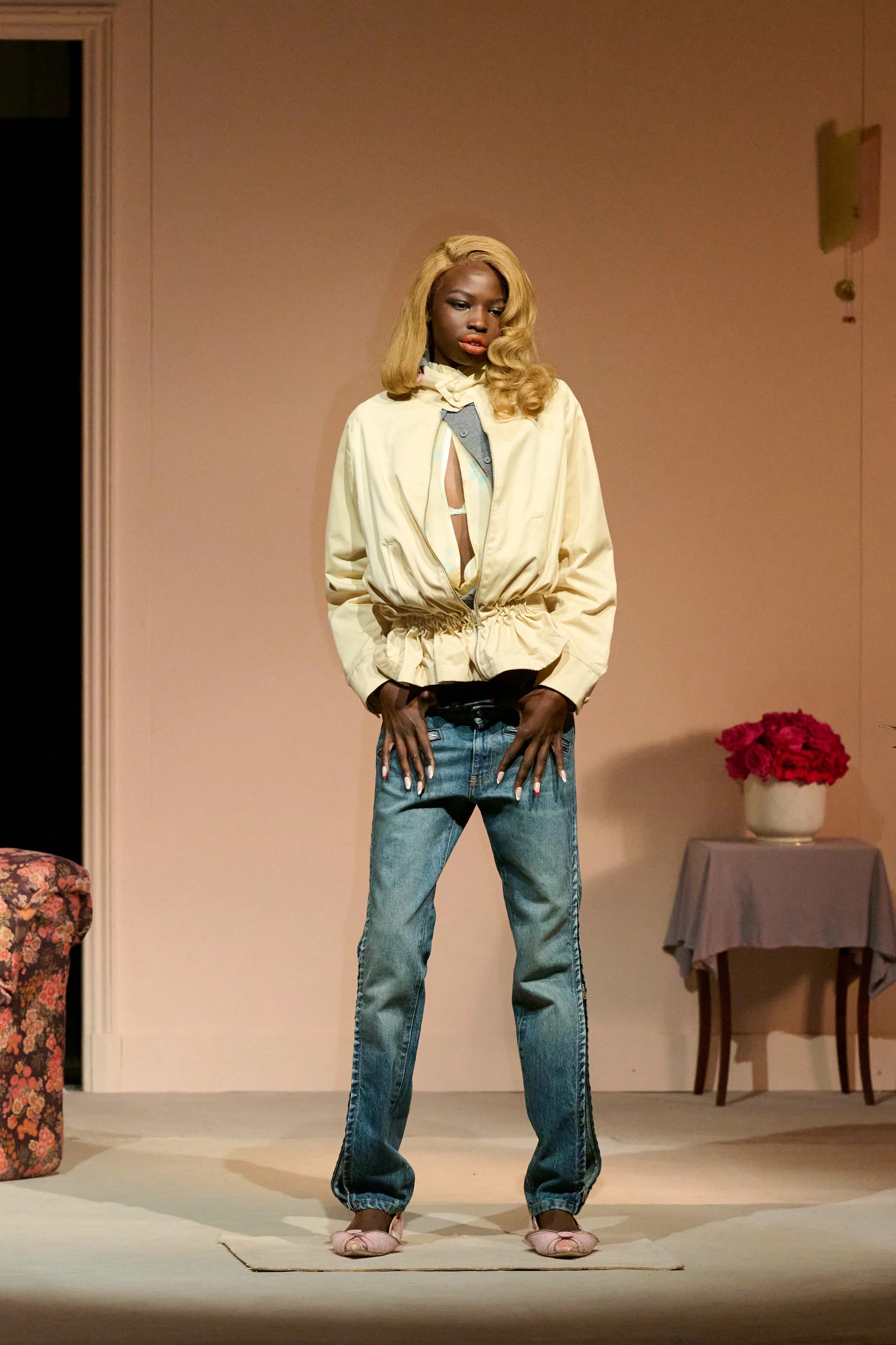 Hinh anh The New Raw - Sự thô mộc của tương lai 3