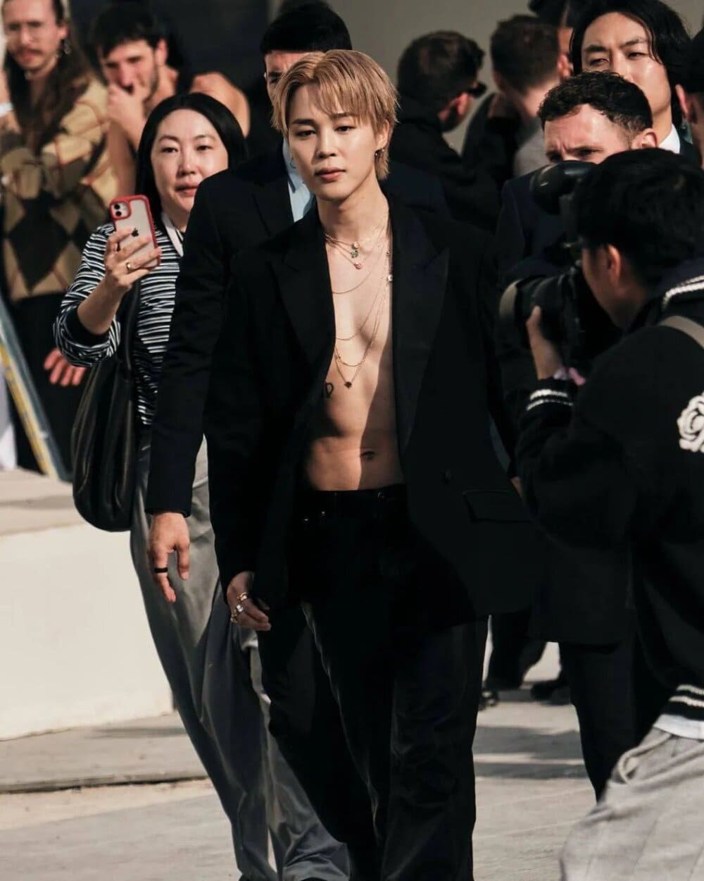 Hinh anh “Điểm danh” dàn khách mời ấn tượng tại show diễn Dior Xuân Hè 2026 2