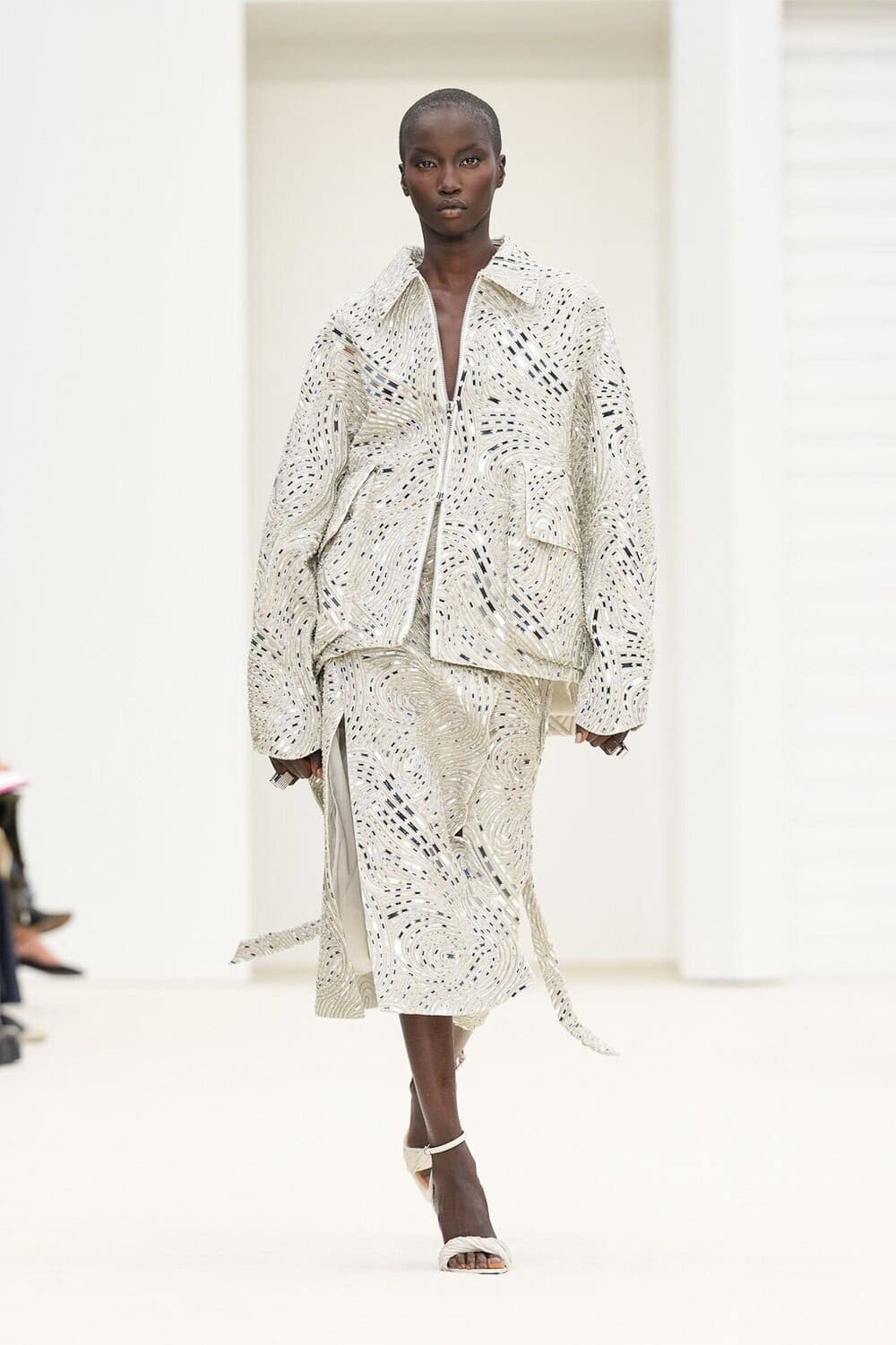 Hinh anh Ferrari SS26: Giảm thiểu đến tối đa 16