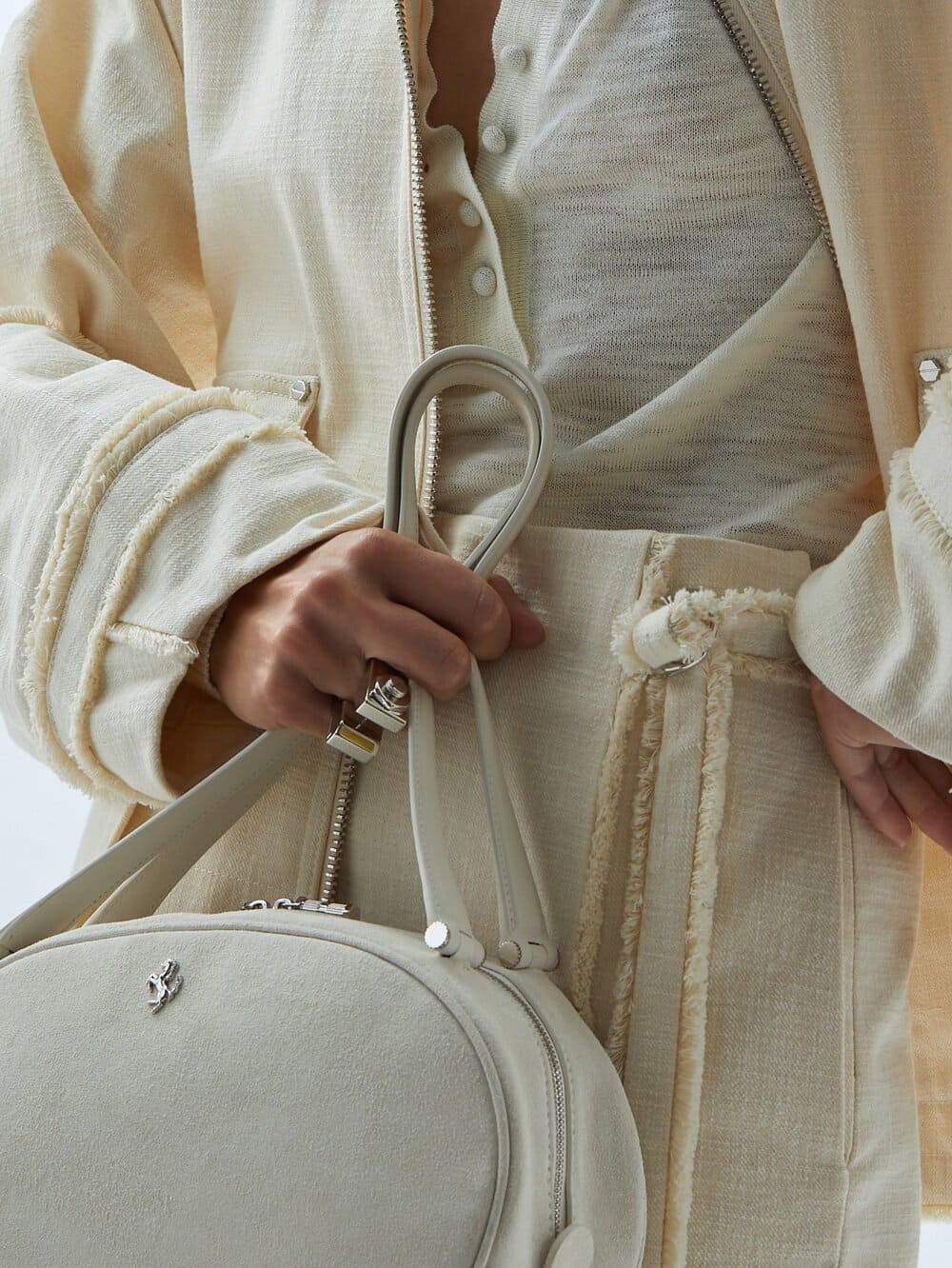 Hinh anh Ferrari SS26: Giảm thiểu đến tối đa 19