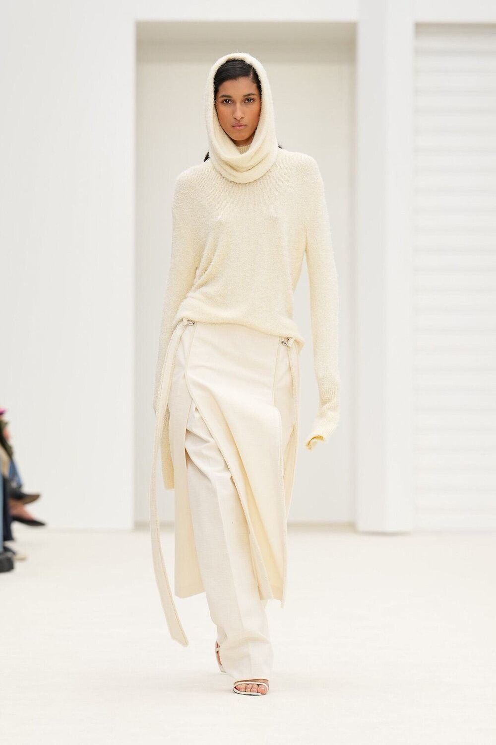 Hinh anh Ferrari SS26: Giảm thiểu đến tối đa 24