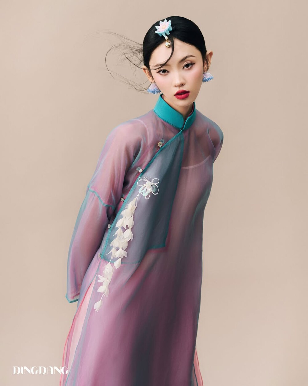 Hinh anh Chiếc áo dài 6 triệu của DINGDANG: Cú soi chiếu thị hiếu tạo ra phép thử giá trị sáng tạo nội địa 1