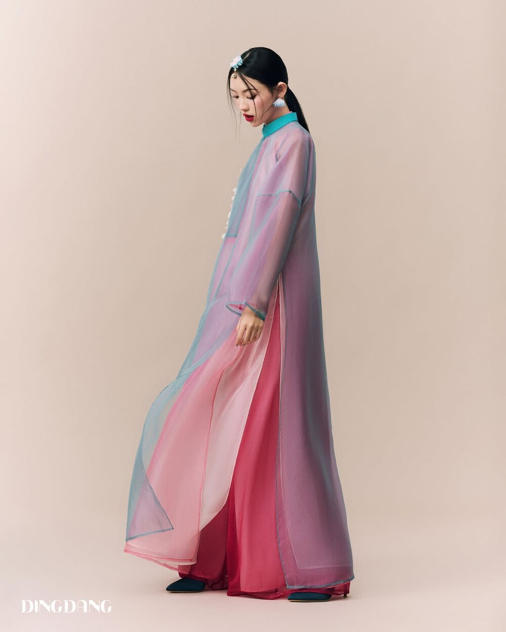 Hinh anh Chiếc áo dài 6 triệu của DINGDANG: Cú soi chiếu thị hiếu tạo ra phép thử giá trị sáng tạo nội địa 6