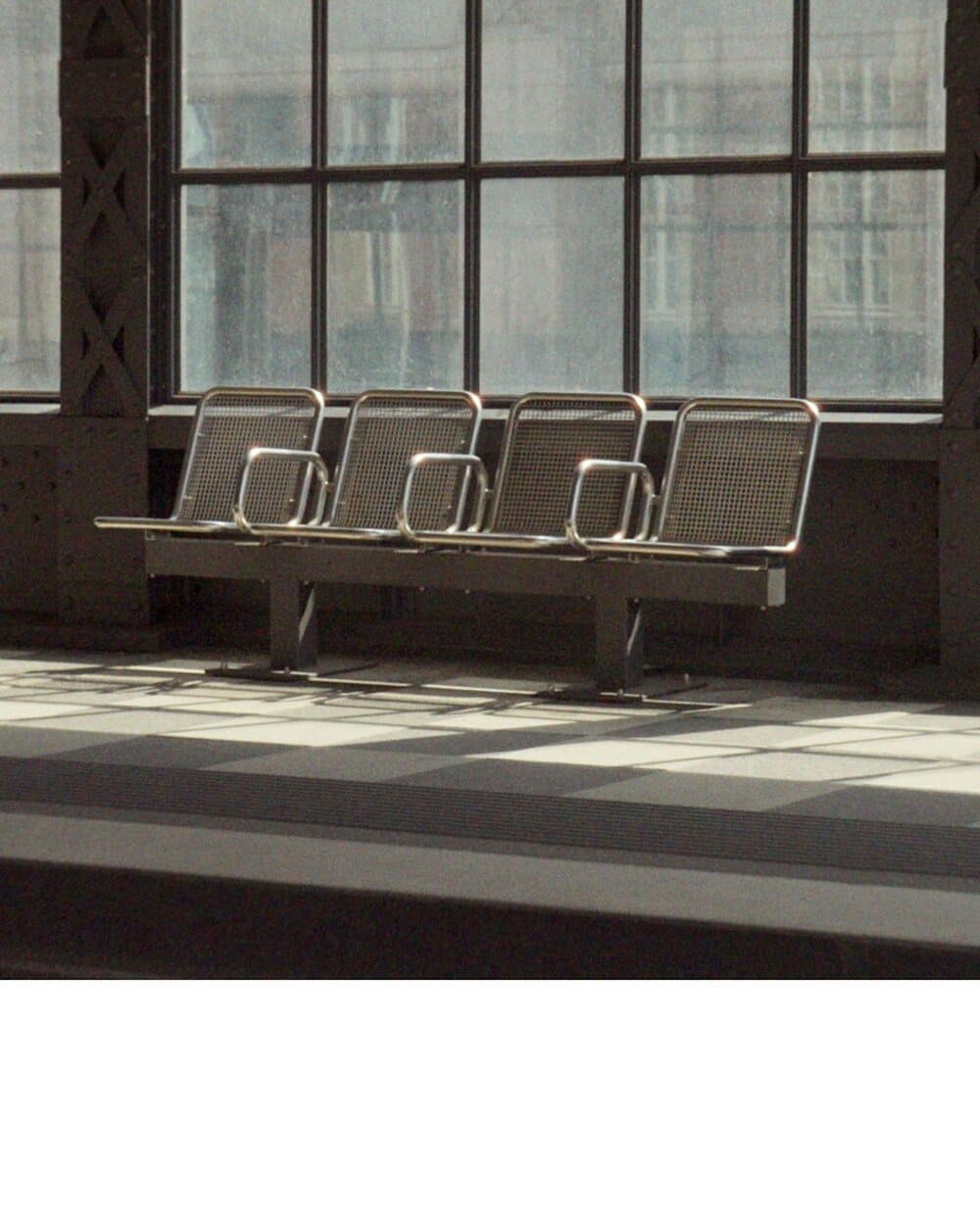 Hinh anh Jil Sander Xuân Hè 2026: Màn ra mắt đầy tư duy của Simone Bellotti 6